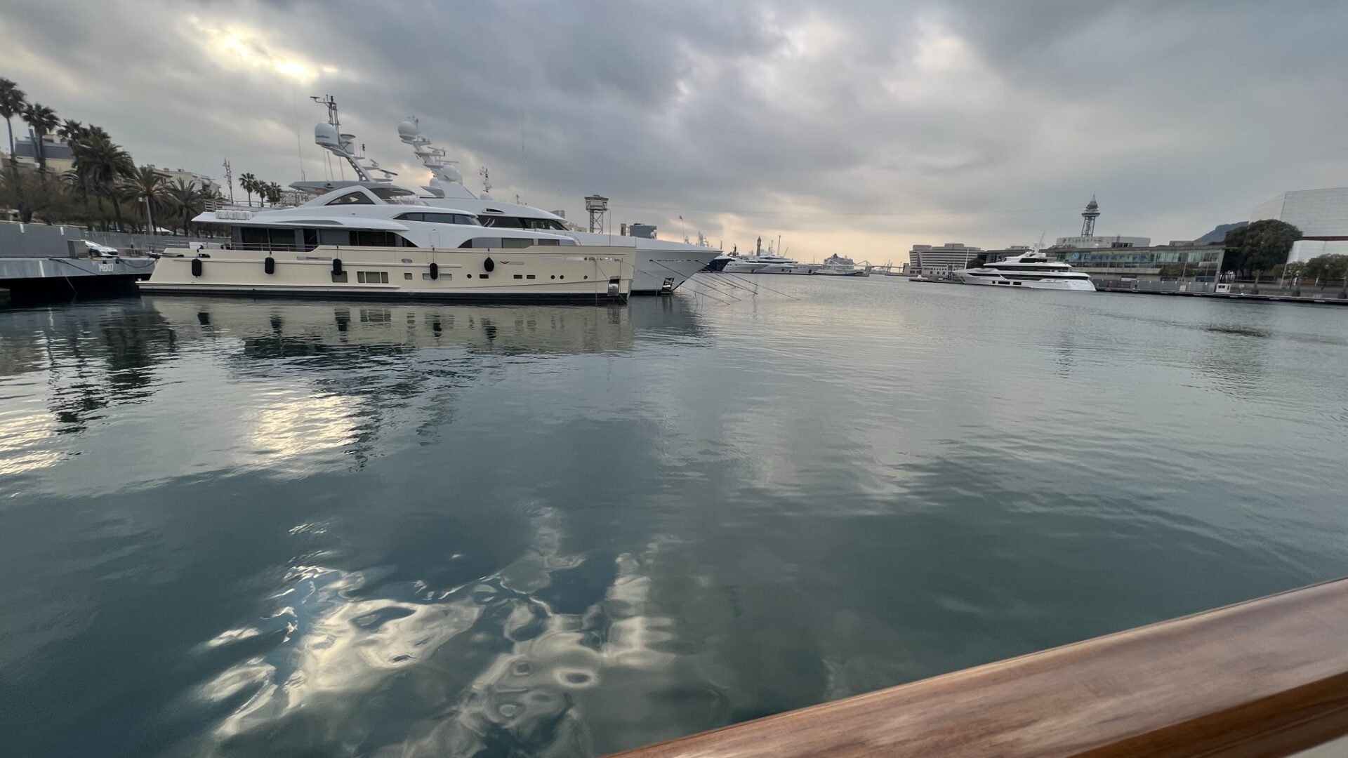 FolieTotaal Marine — Yacht Wrapping